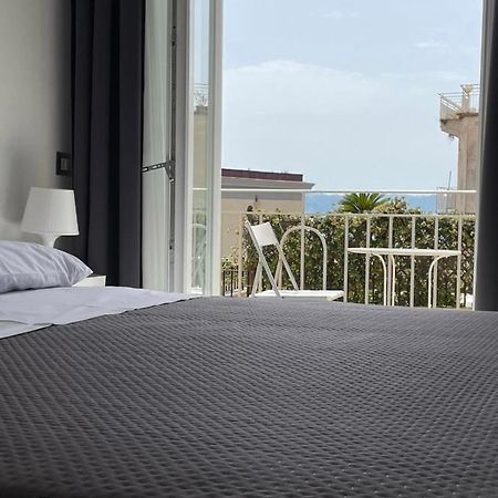 Terrazza Don Mario Bed&Breakfast Pozzuoli Dış mekan fotoğraf