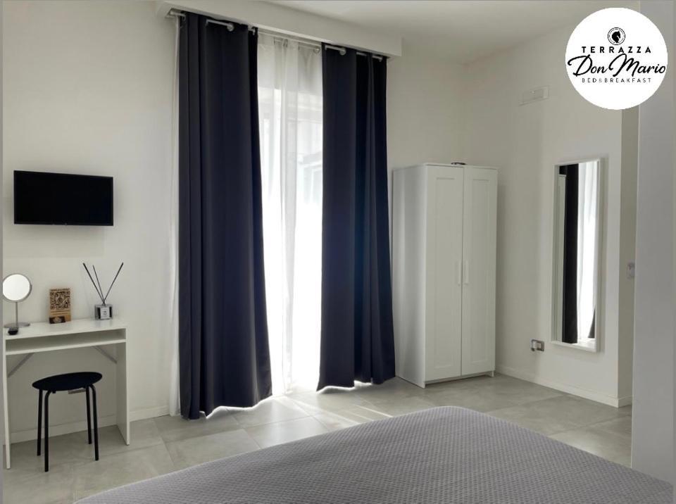 Terrazza Don Mario Bed&Breakfast Pozzuoli Dış mekan fotoğraf